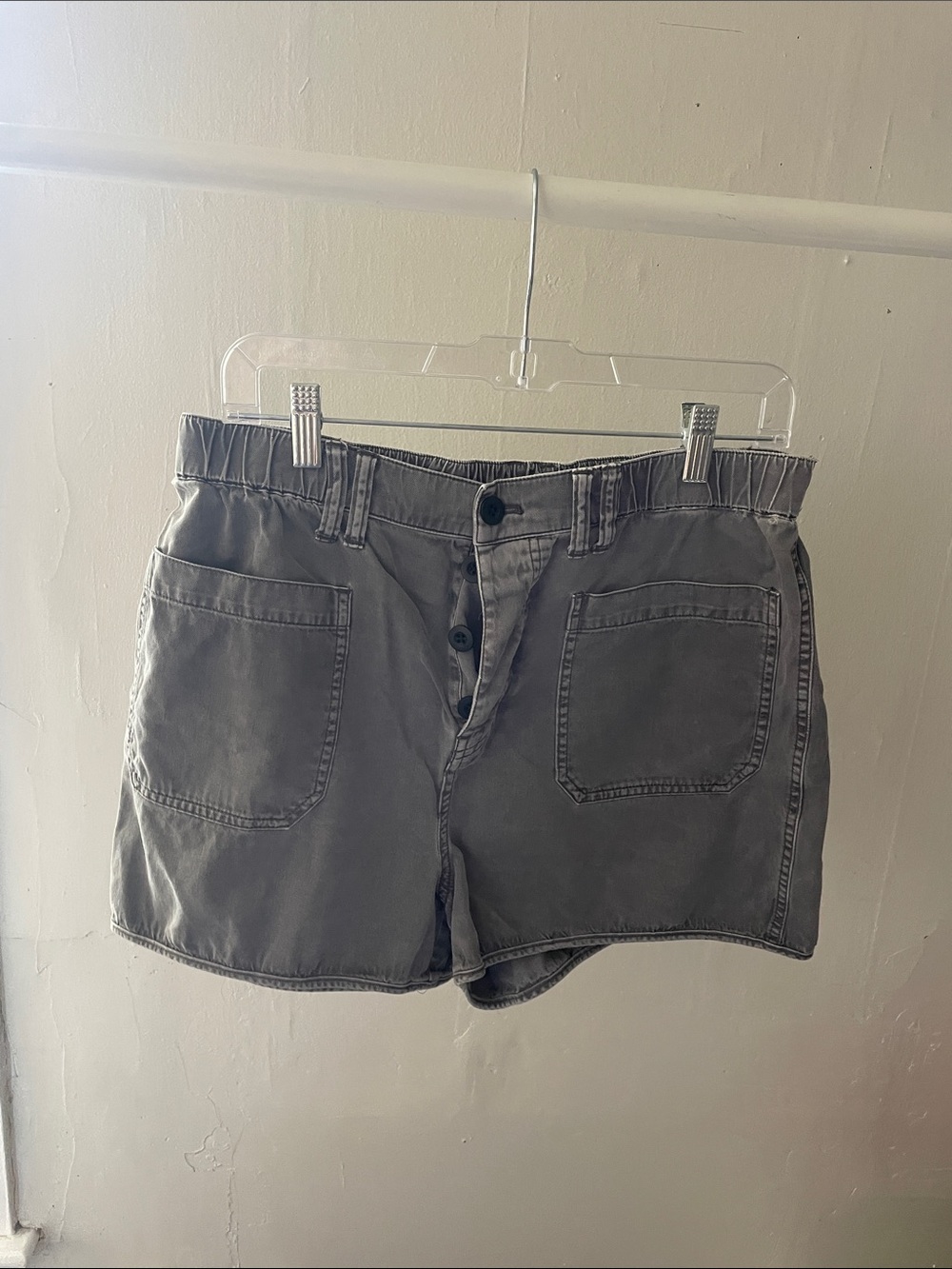 Madewell Grey Button-Front Utility Shorts